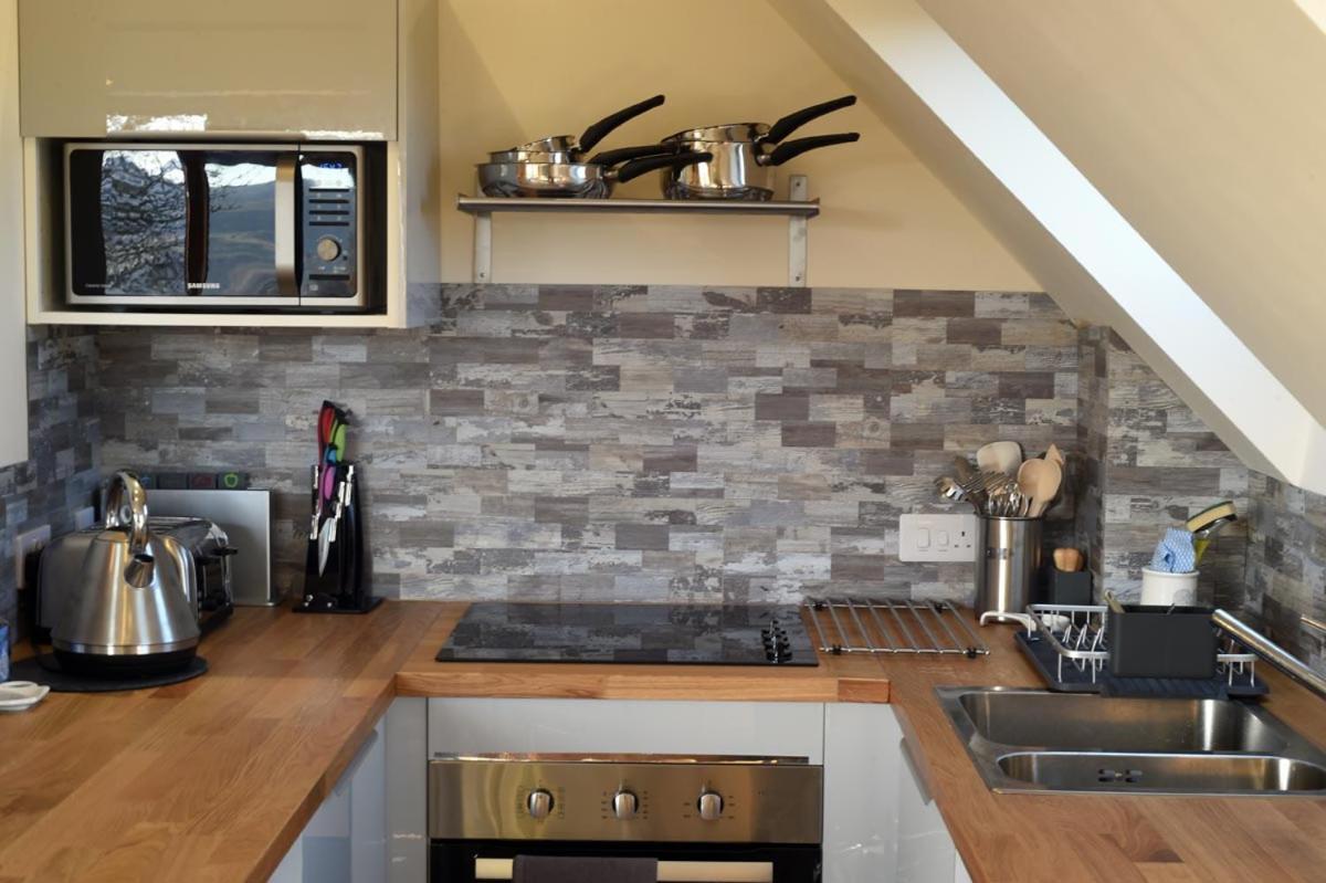 Rowan Cottage Self Catering Portree Bagian luar foto