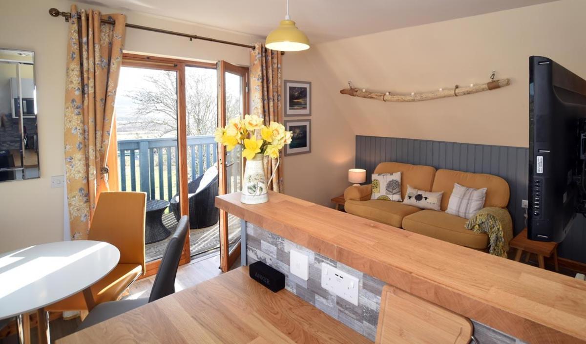 Rowan Cottage Self Catering Portree Bagian luar foto